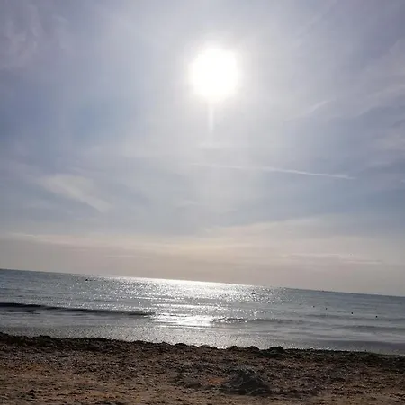 Sunset Of The Seas - Blaxy Διαμέρισμα Douăzeci şi Trei August